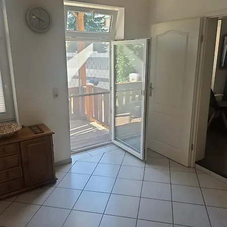 Einzelwohnung Im Eg Mit Terrasse Und Ac Apartment