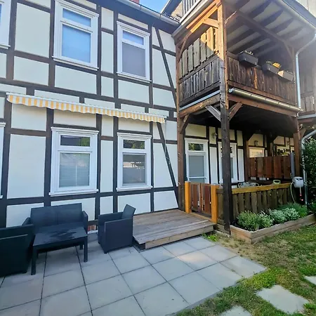 Einzelwohnung Im Eg Mit Terrasse Und Ac Apartment