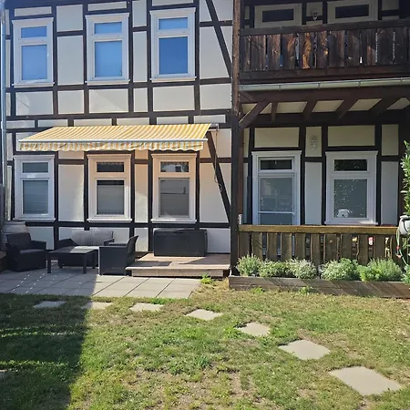 Einzelwohnung Im Eg Mit Terrasse Und Ac Apartment Osterburg